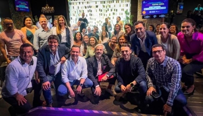 Con el foro liderazgo en la era moderna, se llevó a cabo el lanzamiento de la segunda versión de Politeia - Catalizador de Gobernarios