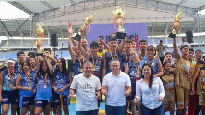 Éxito en los Juegos Campesinos del 25 de Agosto en el Estadio Hernán Ramírez Villegas