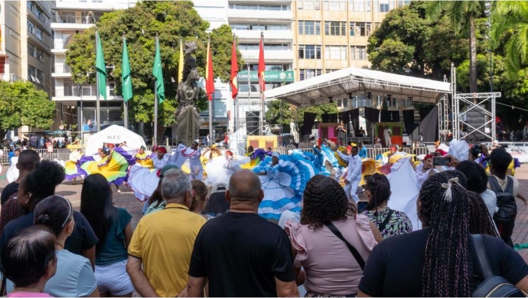 Imagen de La Plaza de Bolívar fue el escenario para exhibir lo mejor de la cultura afro y del Pacífico