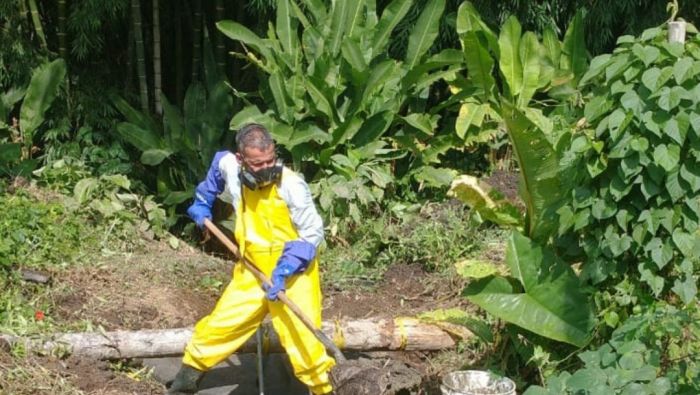 Cuidado de pozo en sede de adulto mayor