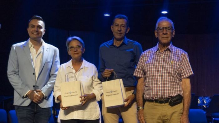 La Biblioteca Pública Ramón Correa Mejía, festejó por lo alto su cumpleaños 86, en compañía de la Banda Sinfónica de Per