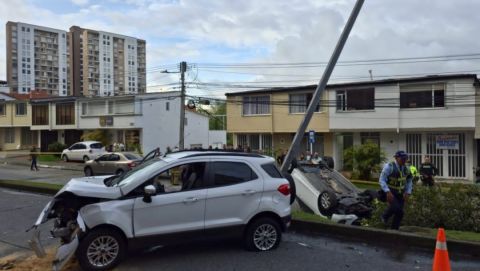 Grave accidente en Manizales quedo grabado en camara